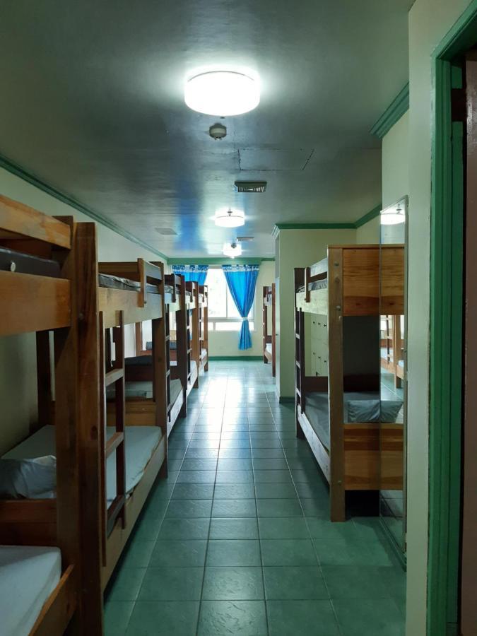Oyo 765 Ibay Zion Hotel Baguio City Екстериор снимка