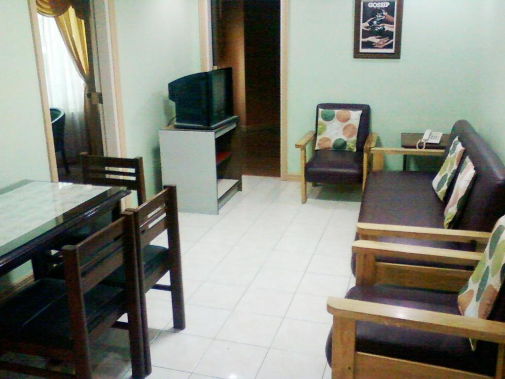 Oyo 765 Ibay Zion Hotel Baguio City Стая снимка
