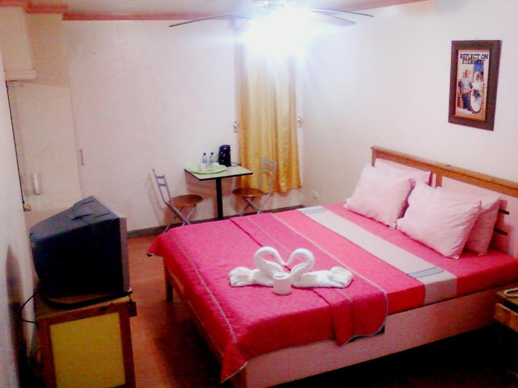 Oyo 765 Ibay Zion Hotel Baguio City Стая снимка