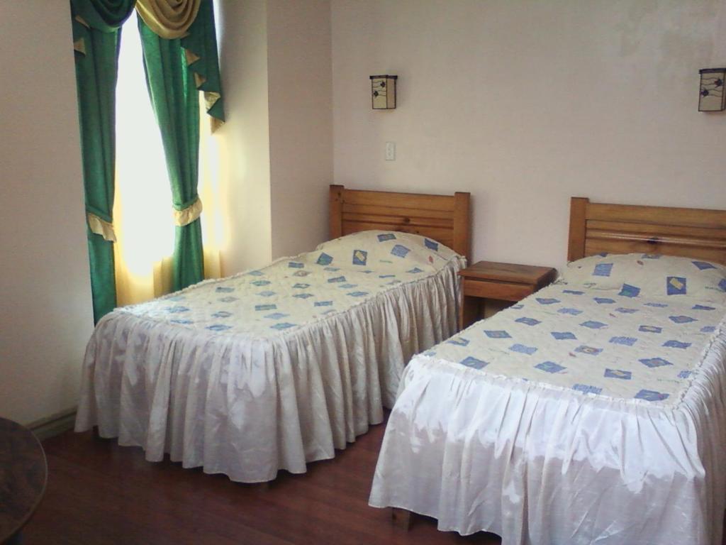 Oyo 765 Ibay Zion Hotel Baguio City Стая снимка