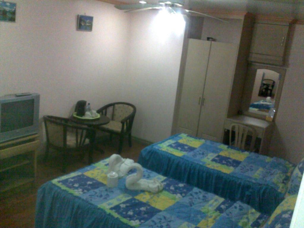 Oyo 765 Ibay Zion Hotel Baguio City Стая снимка