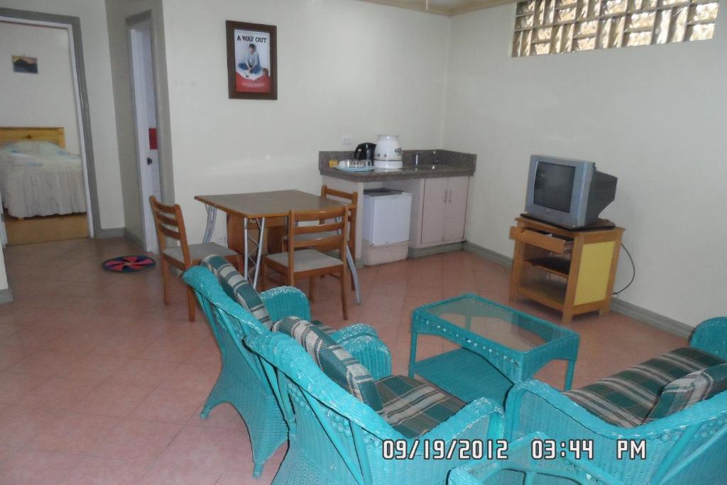 Oyo 765 Ibay Zion Hotel Baguio City Екстериор снимка