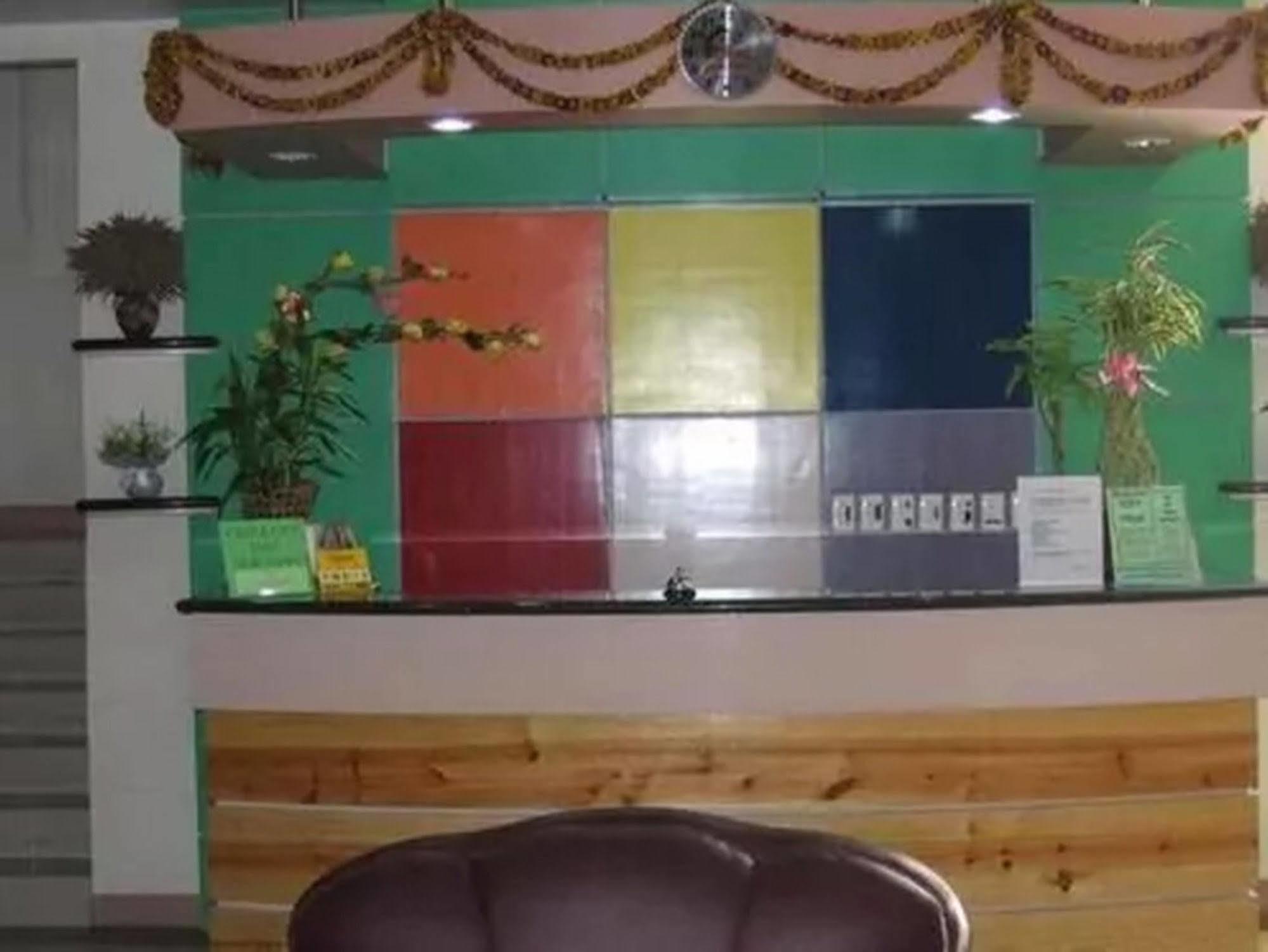 Oyo 765 Ibay Zion Hotel Baguio City Екстериор снимка